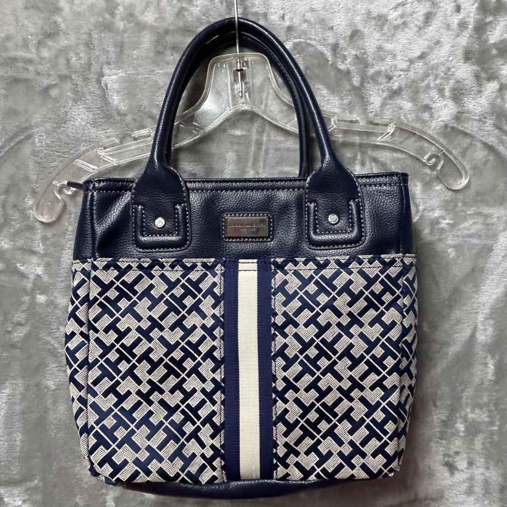 Tommy Hilfiger Monogram Signature Tote Hand-Bag Purse Navy Blue and Off White